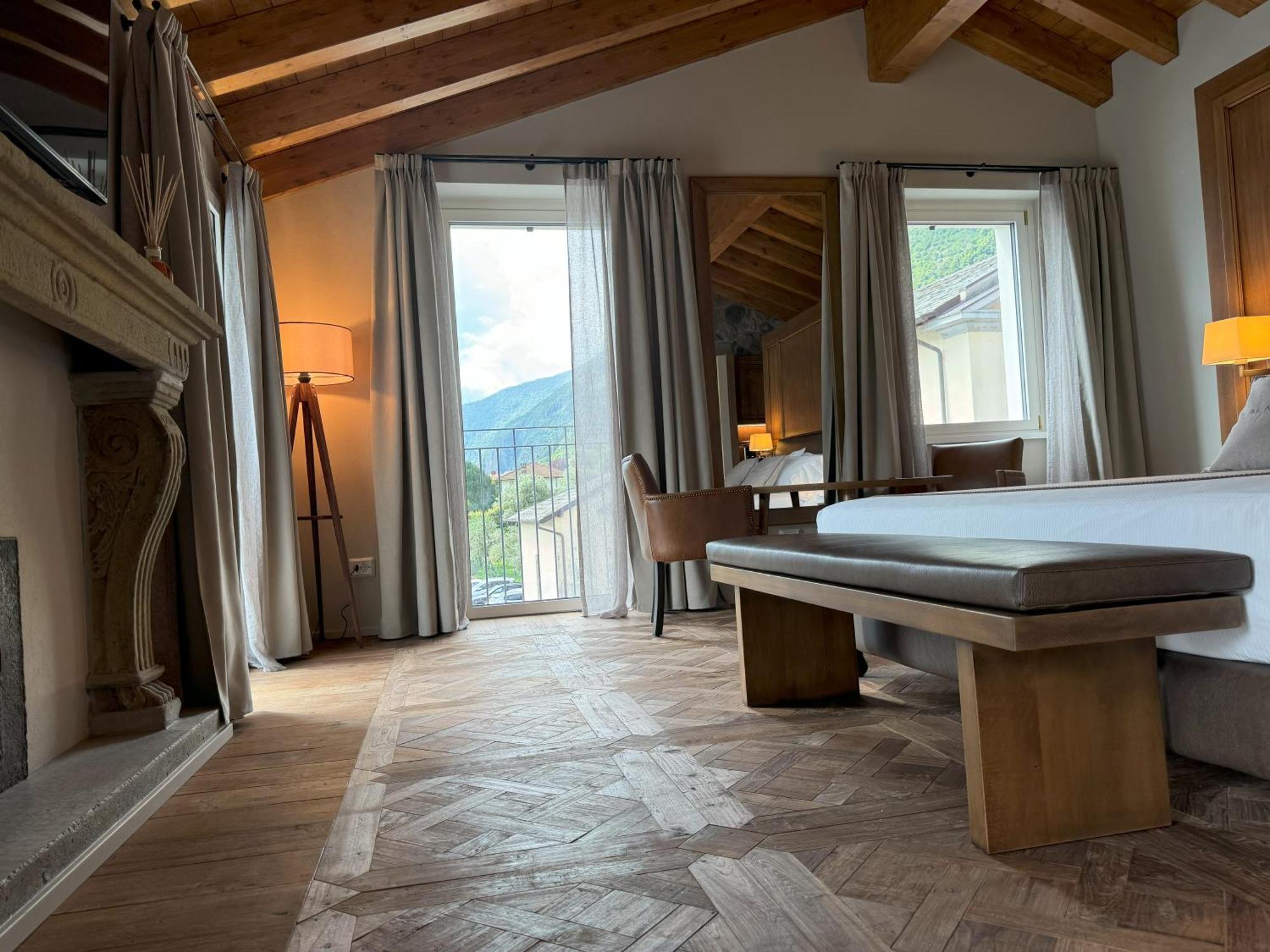 Al Molo 5 - Front Gasthof Oliveto Lario